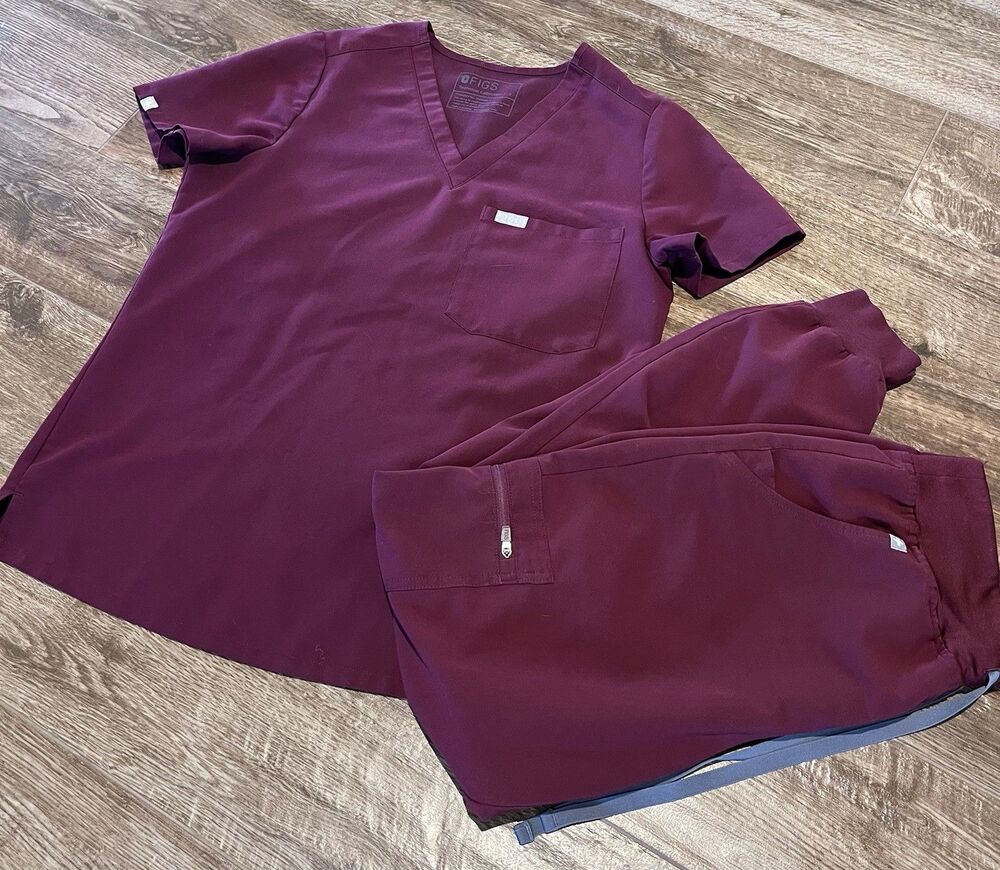 FIGS Scrubs Set Womens S Burgundy Catarina Top Small Petite Zamora Jogger Pants